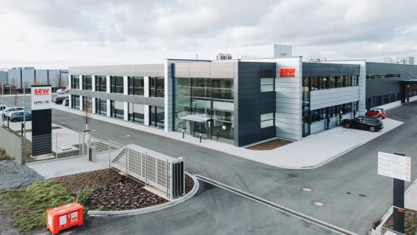 Drive Technology Center West