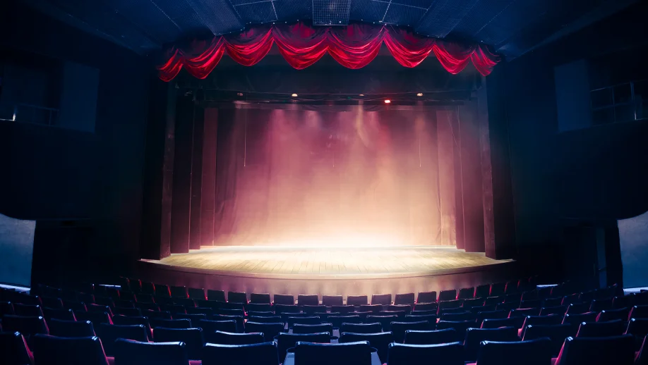 Curtain up for the Nutcracker & Co.