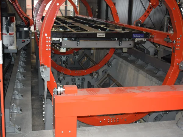 Project Kuunders-Vlemmix - roterende lascarrousel